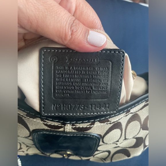 Coach Signature Collection Shoulder Bag - Picture 4 of 7